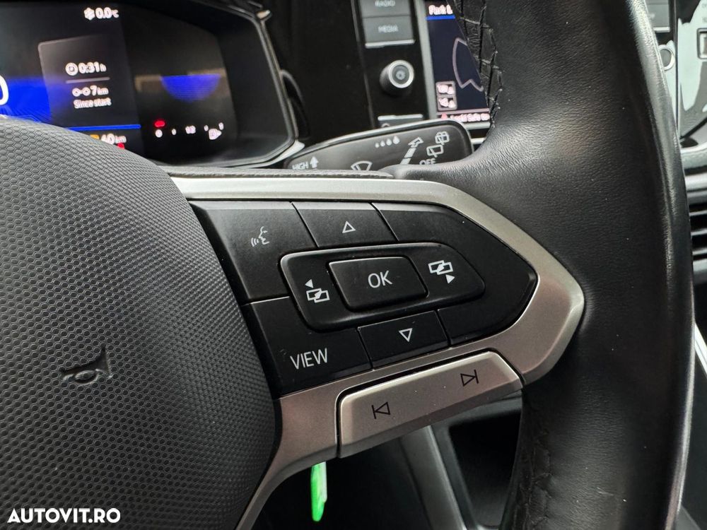 Volkswagen Taigo - 11