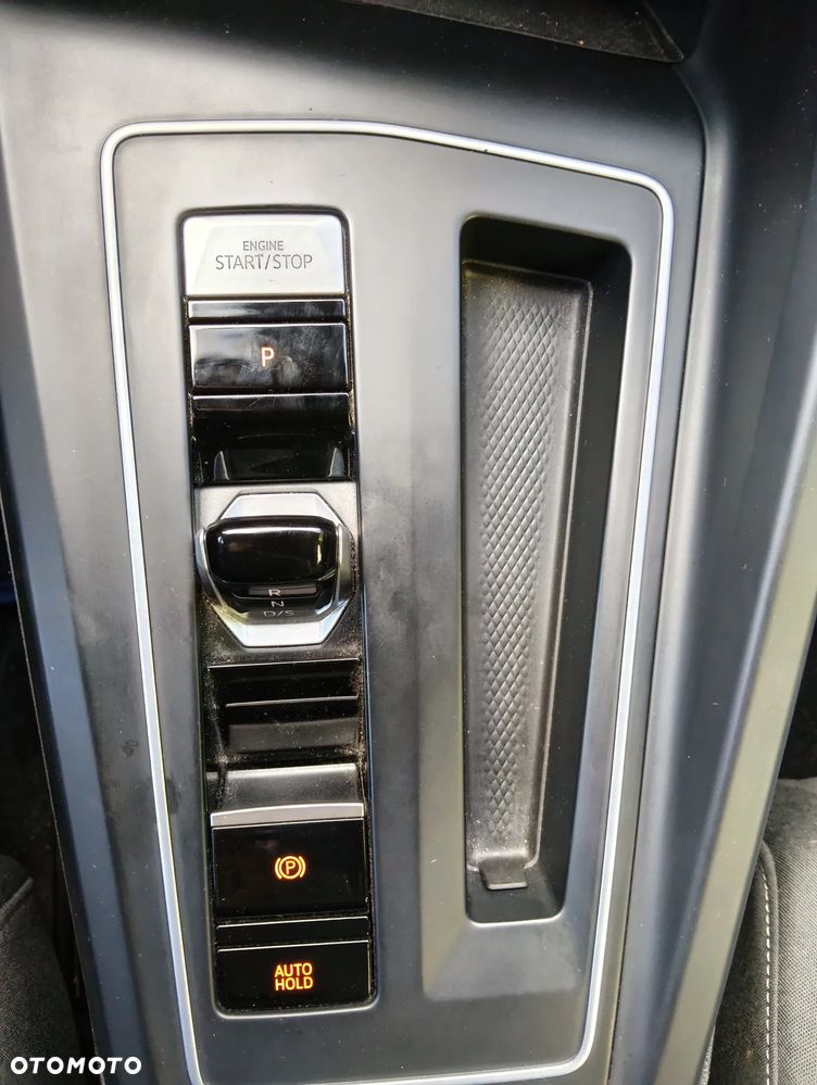 Volkswagen Golf 2.0 TDI Style DSG - 21