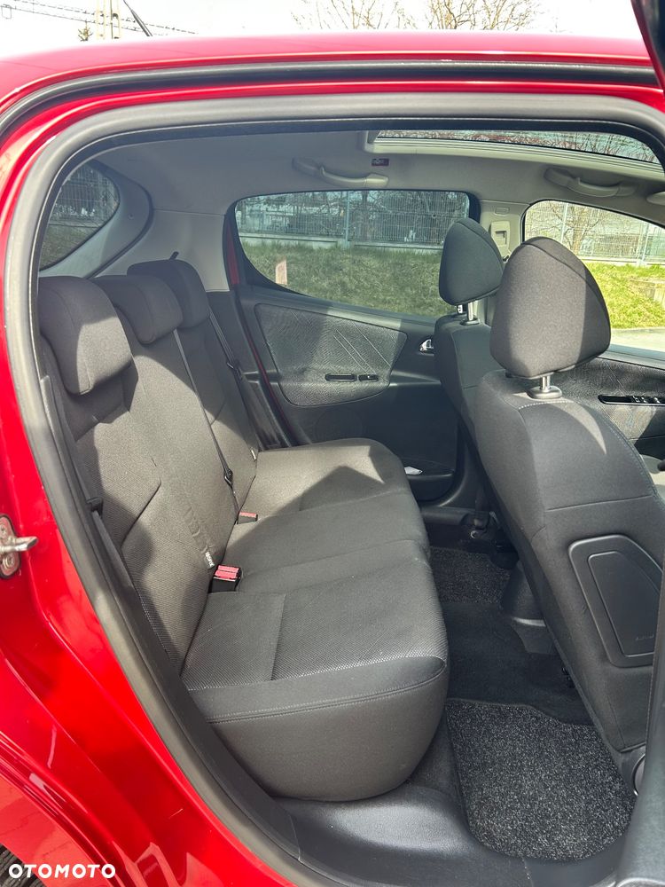 Peugeot 207 - 7