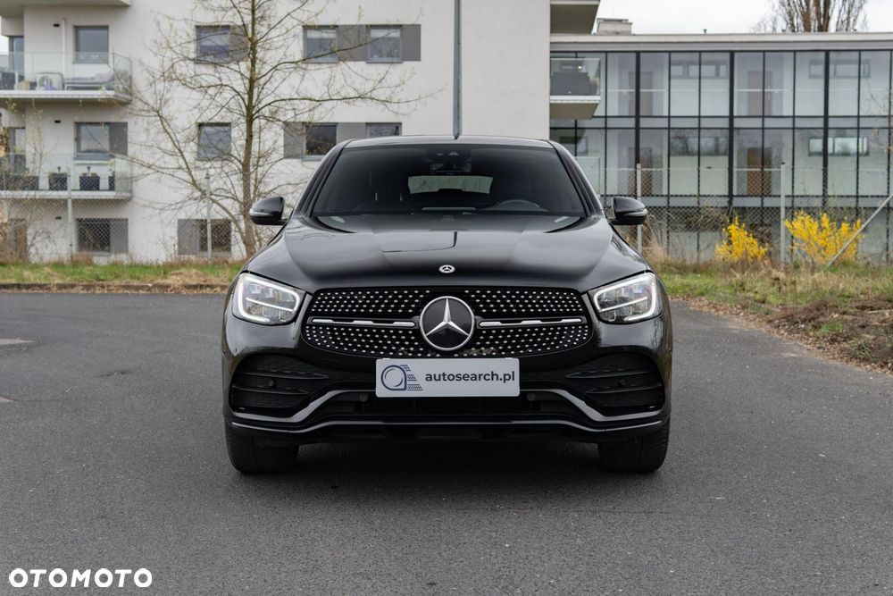 Mercedes-Benz GLC 300 4Matic 9G-TRONIC AMG Line - 3