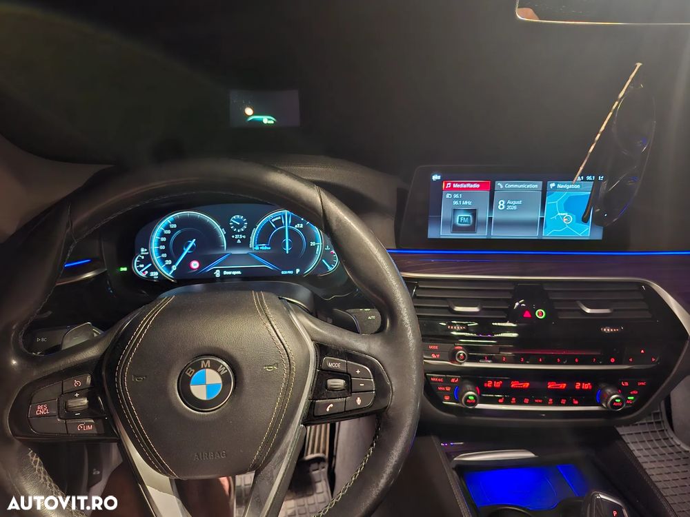 BMW Seria 5 520d AT - 5