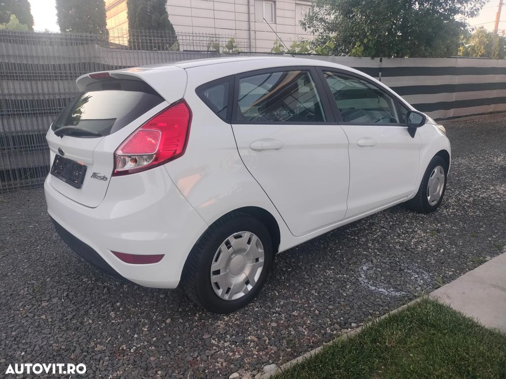 Ford Fiesta - 3