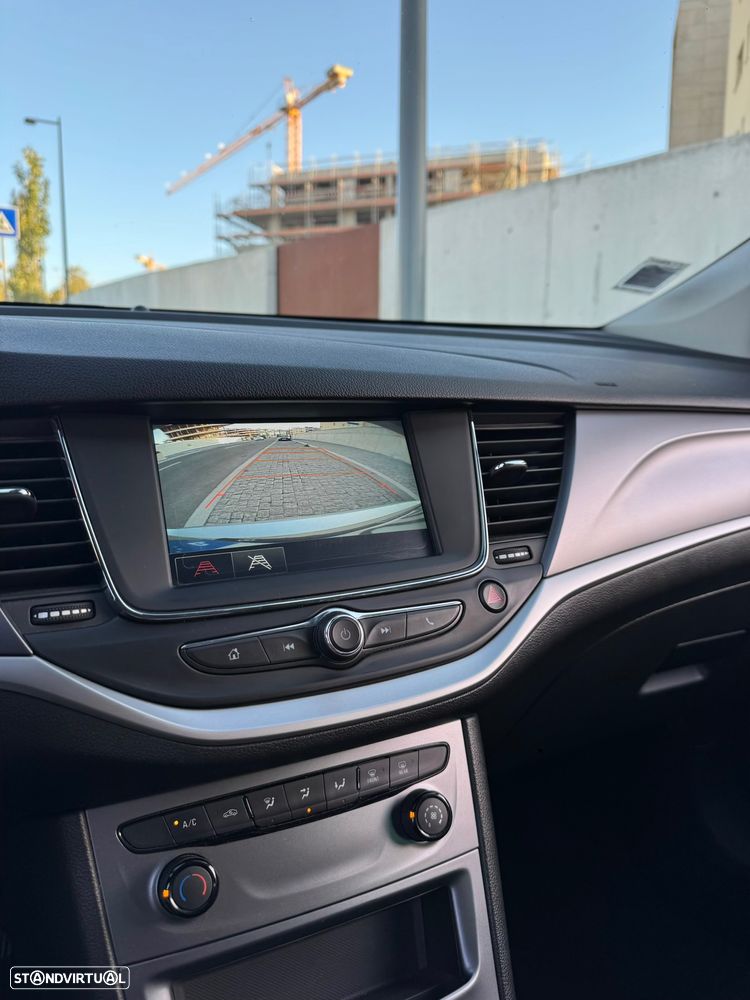 Opel Astra Sports Tourer 1.5 D Design & Tech S/S - 14