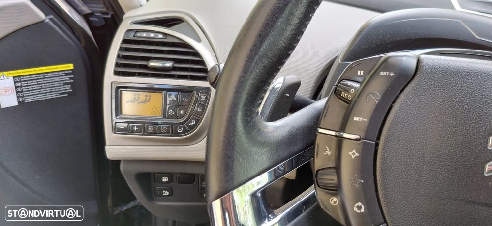 Citroën C4 Picasso 1.6 HDi Confort RFM CMP6 - 19