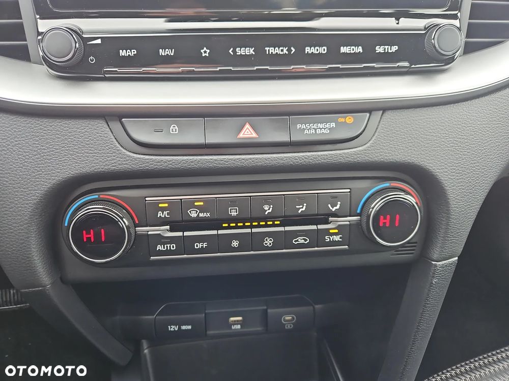 Kia Ceed 1.5 T-GDI M DCT - 13