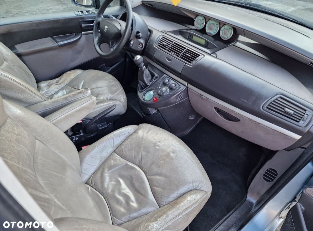 Peugeot 807 - 6