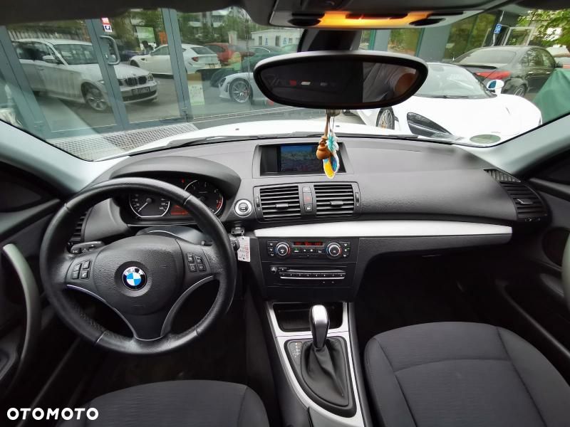 BMW Seria 1 118d - 13
