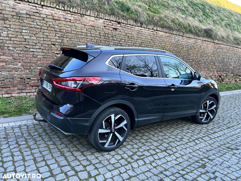 Nissan Qashqai 1.6 DCI TEKNA+ - 21