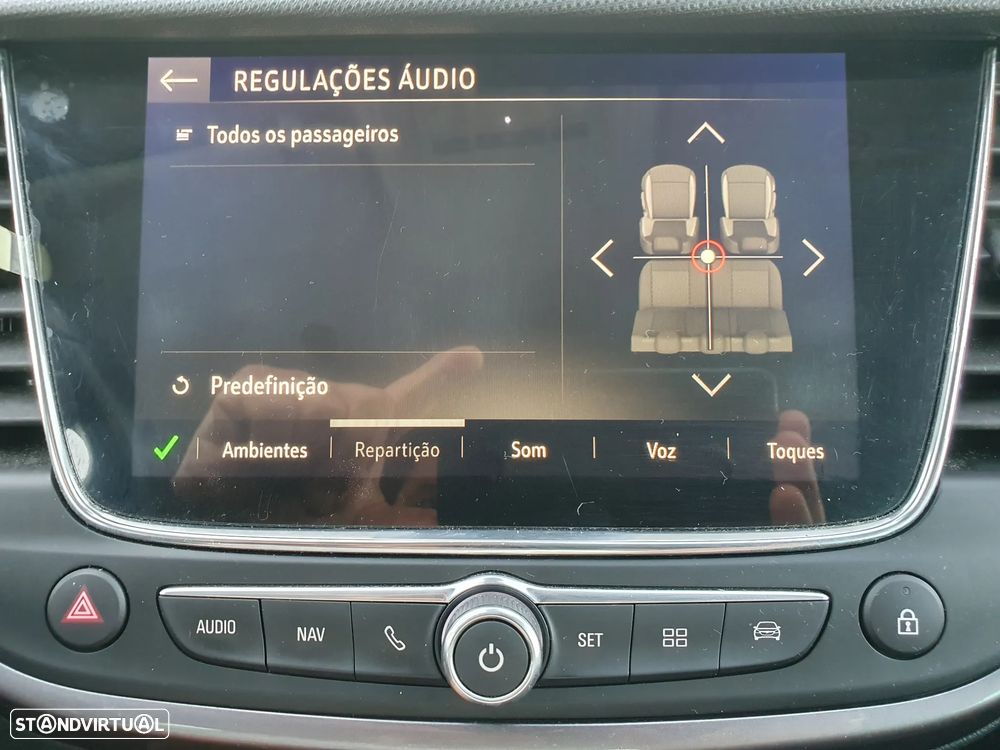 Opel Crossland X 1.2 T Ultimate - 24