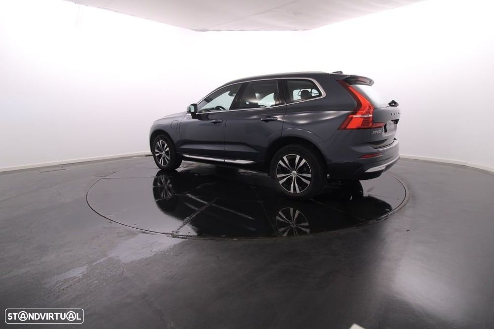 Volvo XC 60 2.0 T6 PHEV Inscription AWD - 4