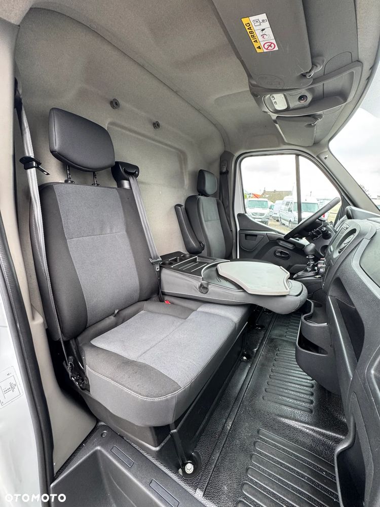 Renault Master - 18