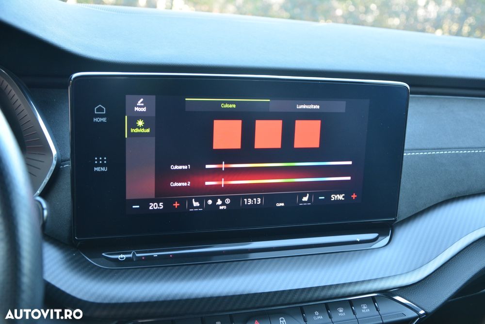 Skoda Octavia 2.0 TDI DSG 4x4 RS Plus - 30