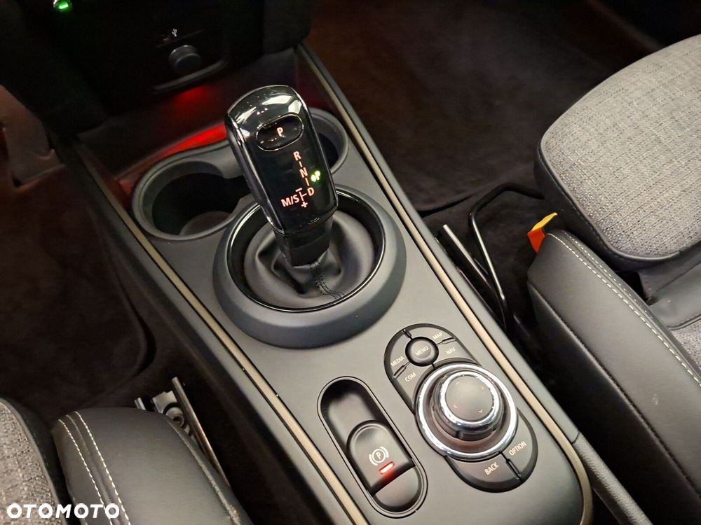 MINI Countryman Cooper S ALL4 Sport - 17
