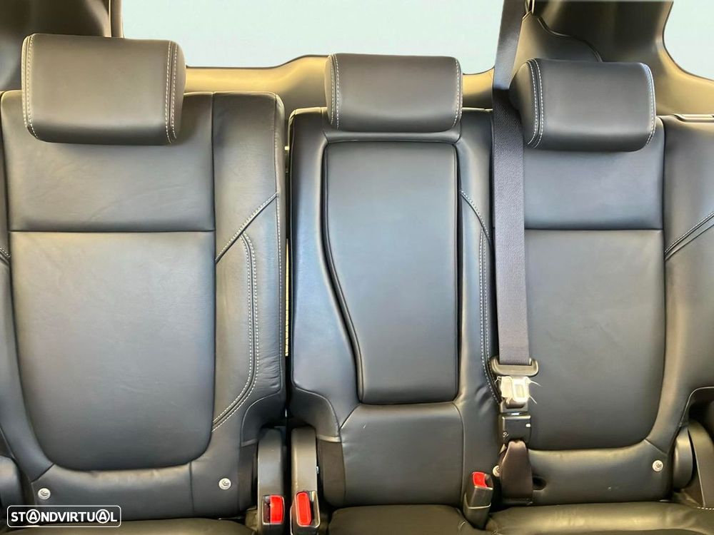 Mitsubishi Outlander 2.4 Instyle - 17