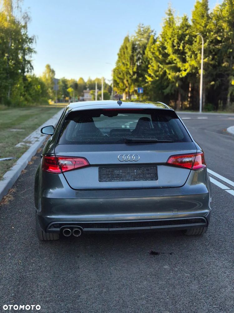 Audi A3 Sportback 2.0 TDI S tronic S line Sportpaket - 10
