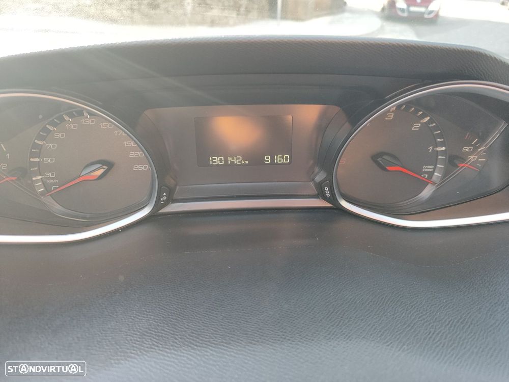 Peugeot 308 SW 1.5 BlueHDi Style - 15