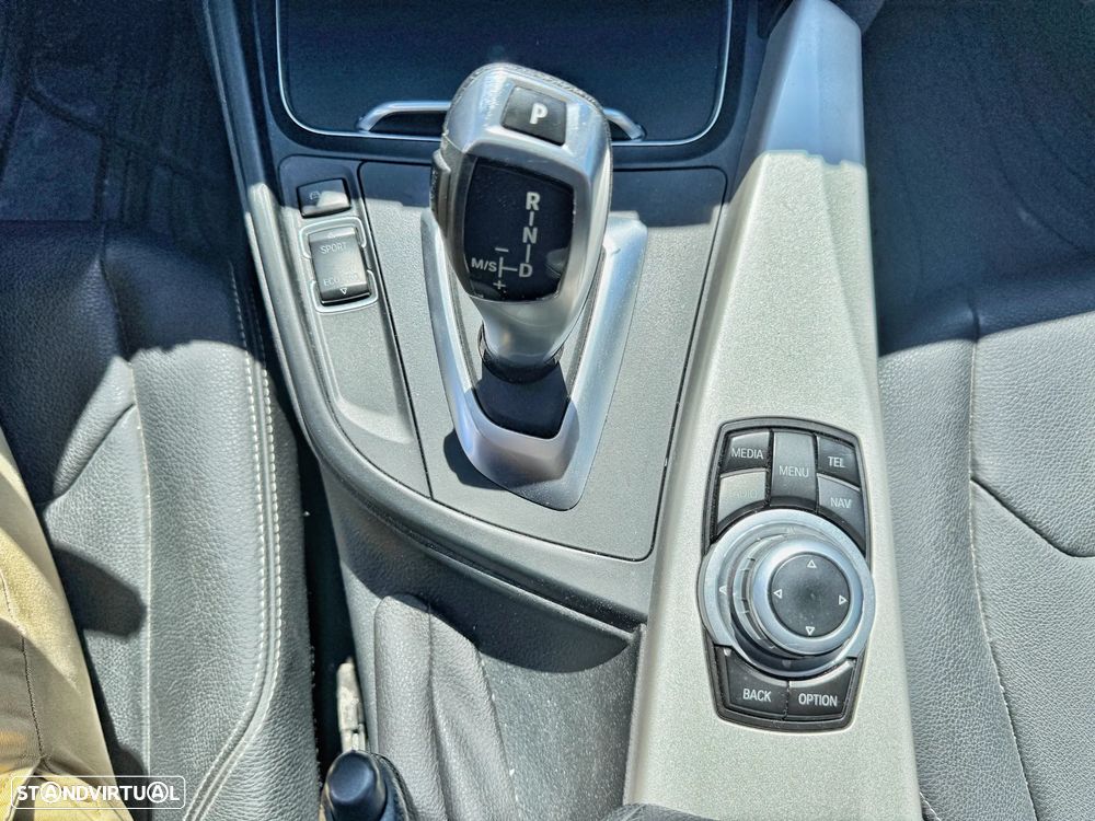 BMW 420 Gran Coupé d Aut. - 11