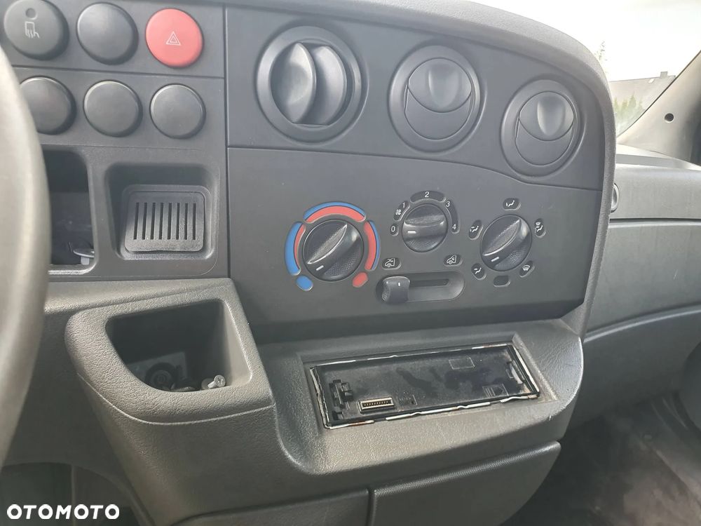 Iveco DAILY 35C13 50C13 - 8