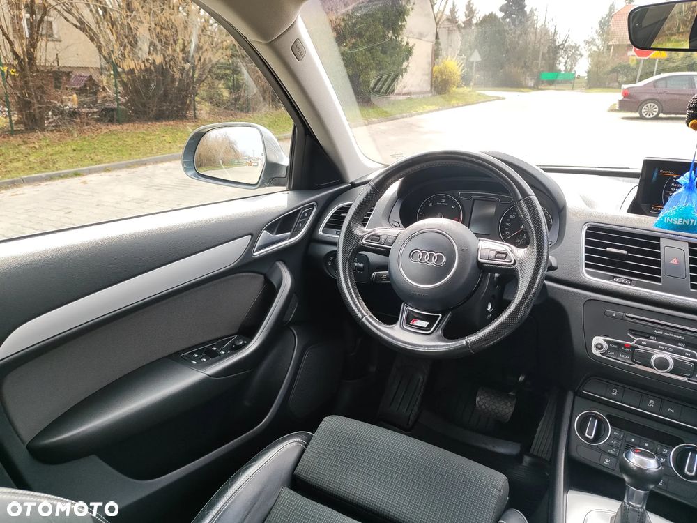 Audi Q3 35 TDI Quattro S tronic S line - 20