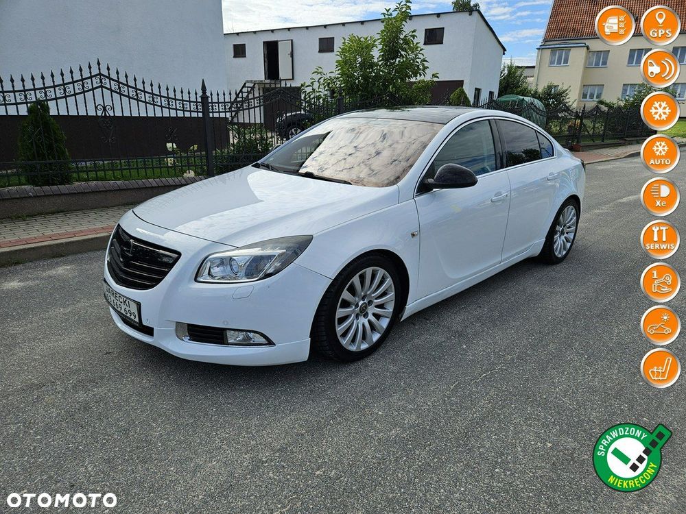 Opel Insignia - 1