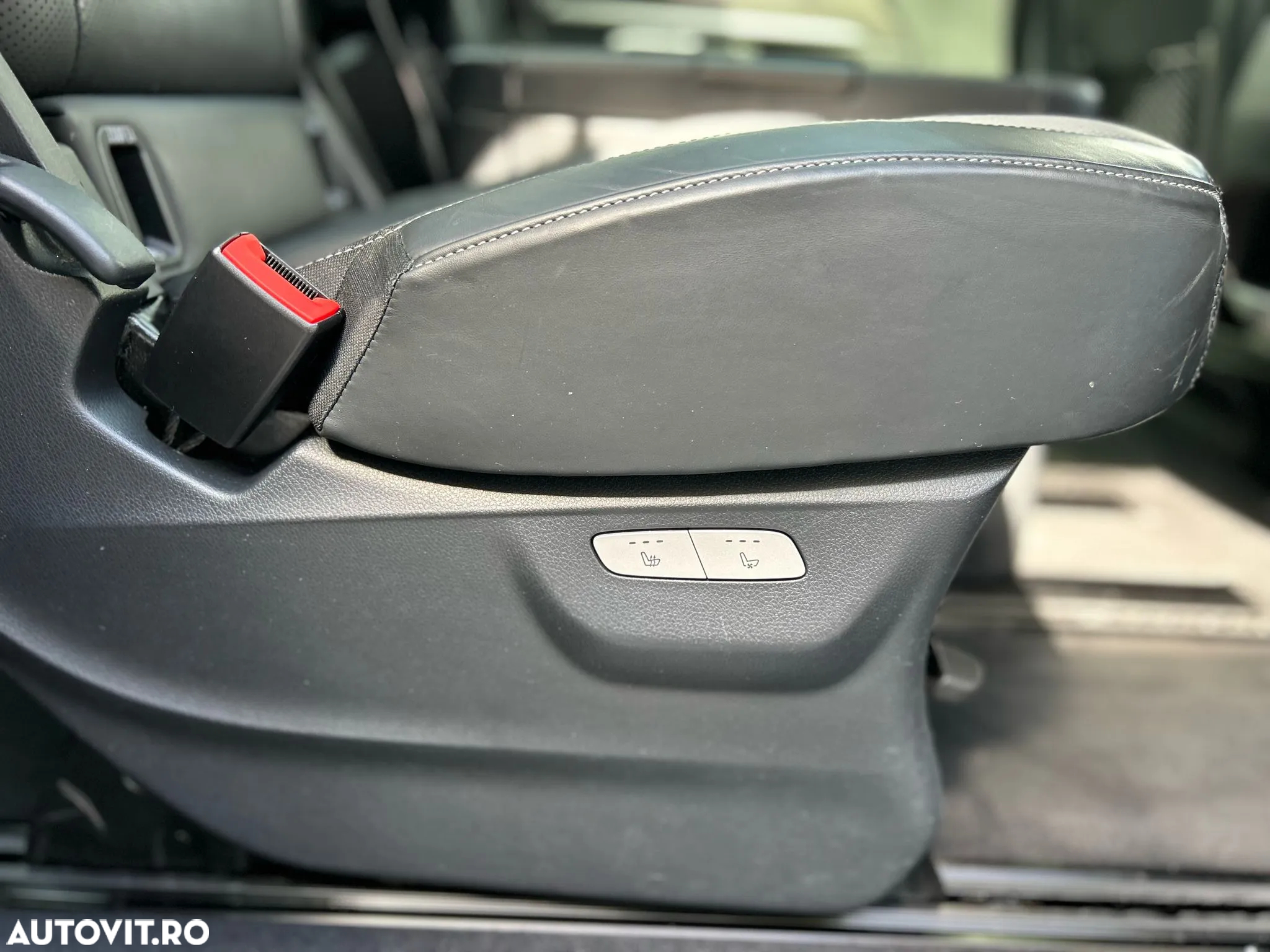 Mercedes-Benz V 300 d lang 9G-TRONIC Exclusive Edition - 15