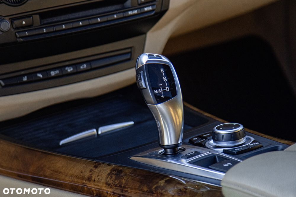 BMW X5 xDrive35i - 19