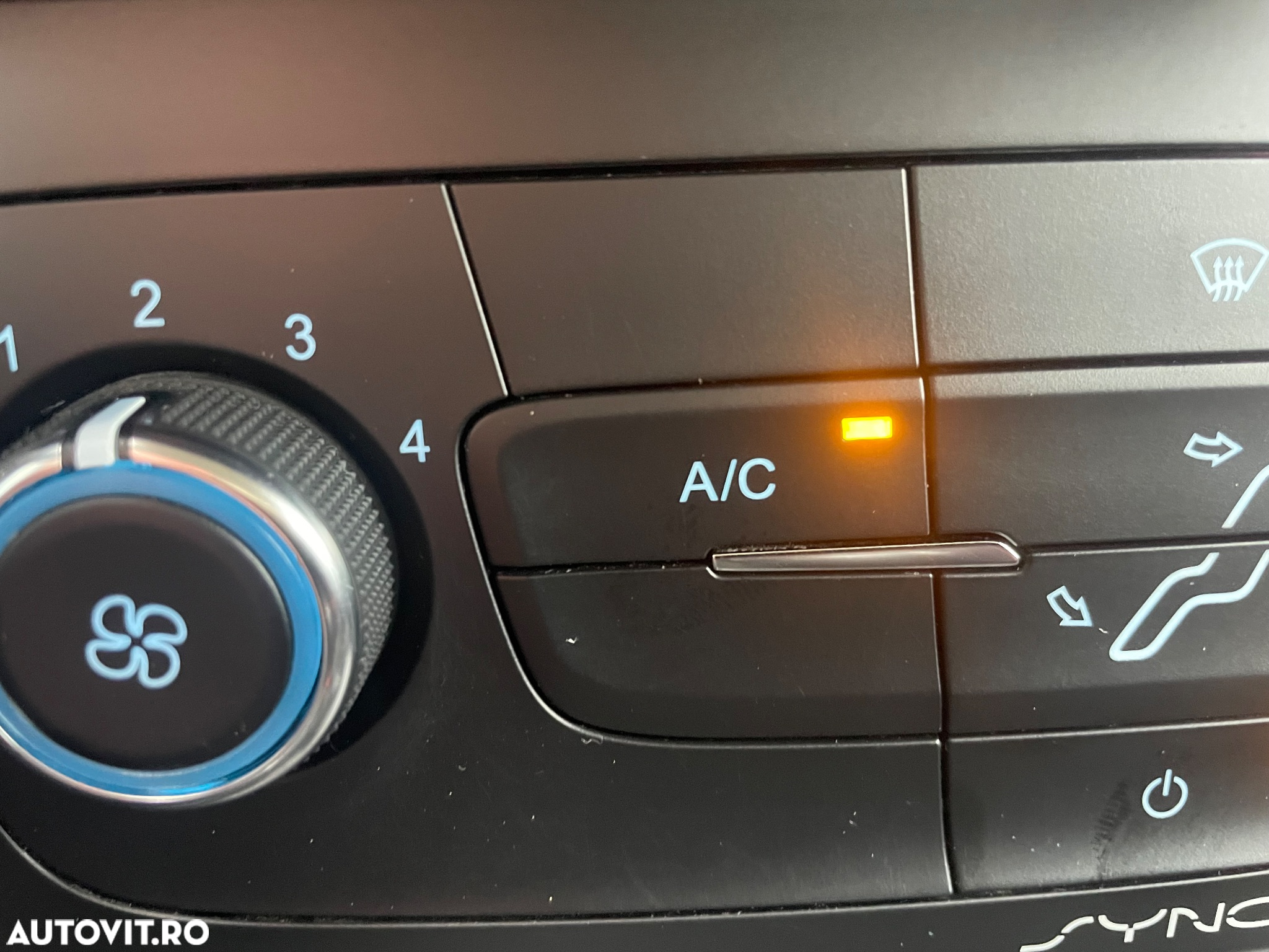 Ford Focus 1.0 EcoBoost Trend - 20