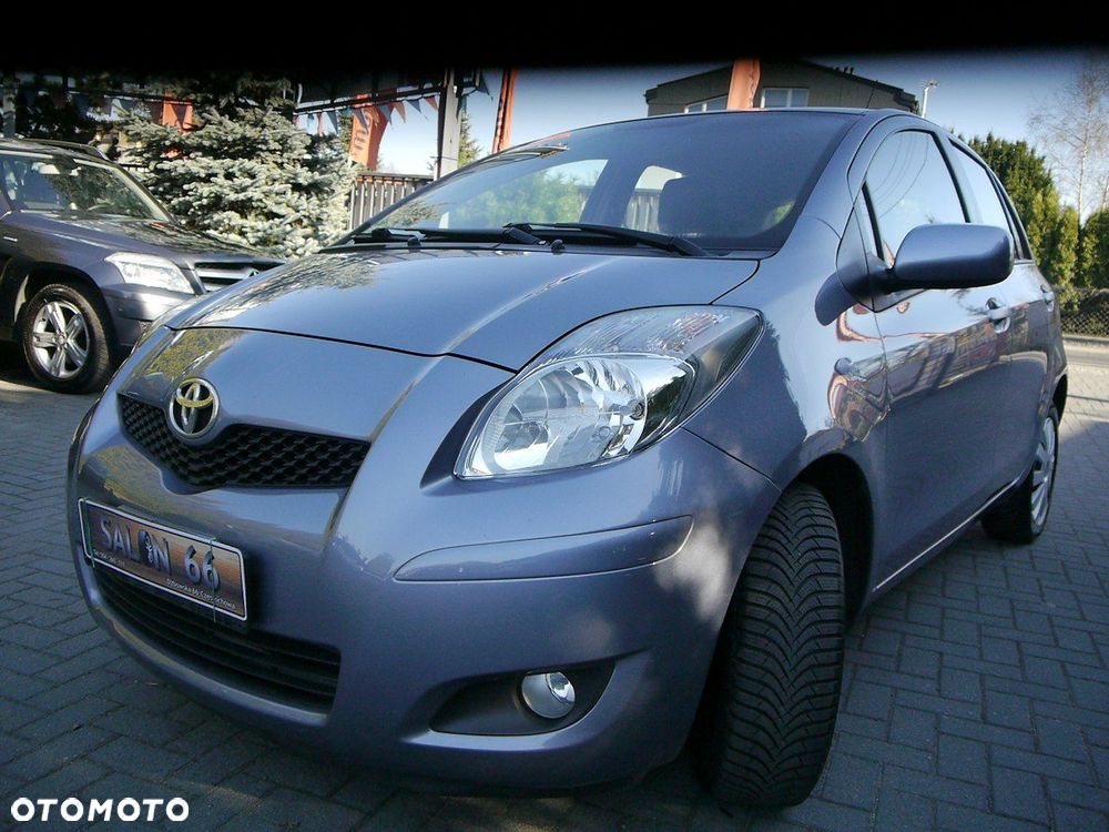 Toyota Yaris 1.33 VVT-i Executive - 8