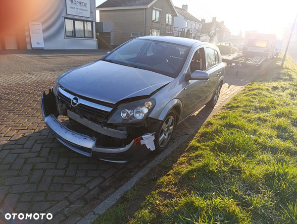 Opel Astra 1.6