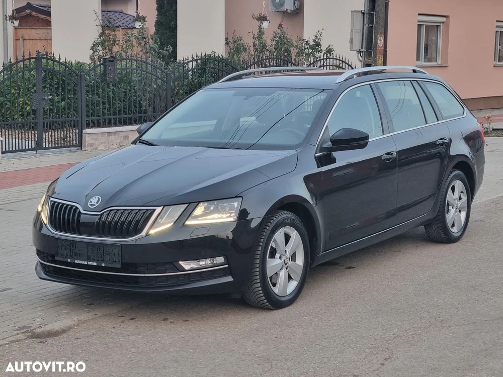 Skoda Octavia Combi Diesel 2.0 TDI DSG Style - 1