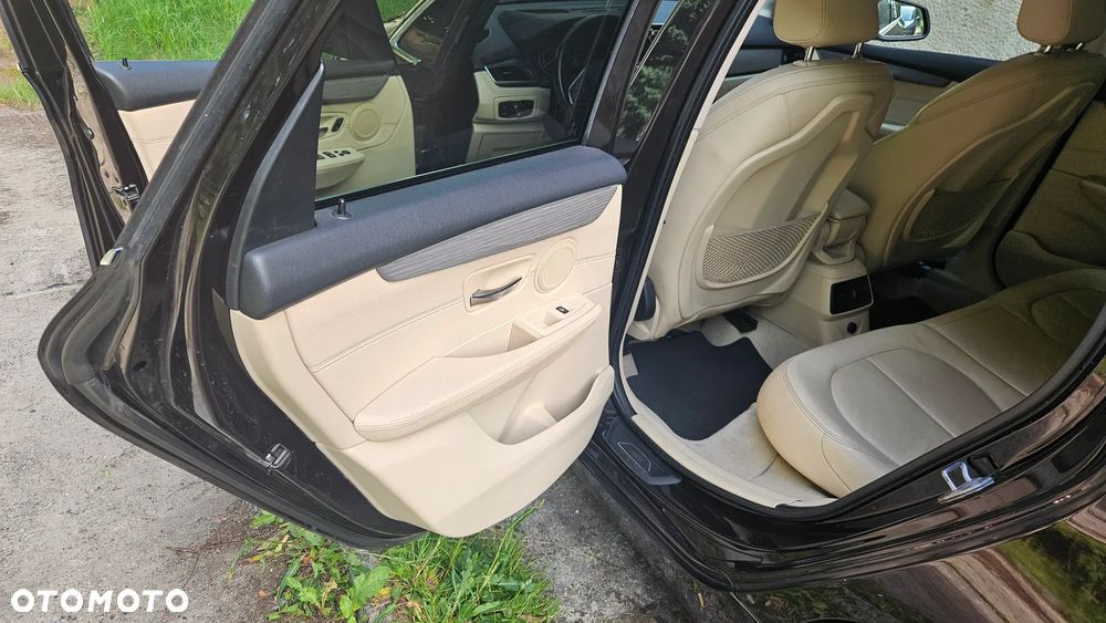 BMW Seria 2 218i Luxury Line - 21