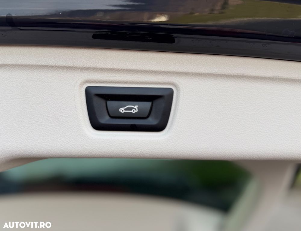 BMW Seria 3 320d Aut. Advantage - 23