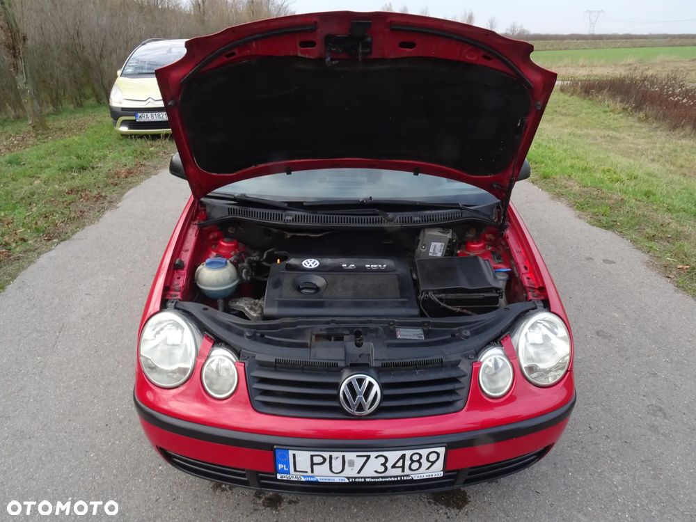 Volkswagen Polo 1.4 16V Comfortline - 9