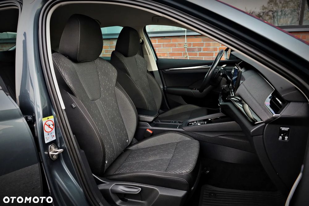 Skoda Octavia 2.0 TDI Style DSG - 24