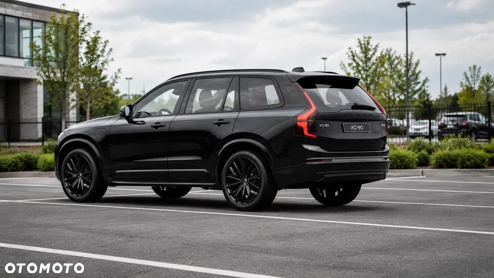 Volvo XC 90 T8 AWD Plug-In Hybrid Ultimate Dark 7os - 3