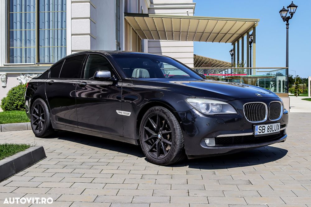 BMW Seria 7 - 13