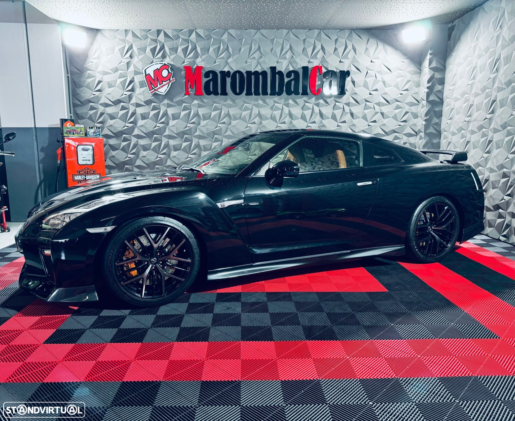 Nissan GT-R 3.8 V6 Black Edition - 22