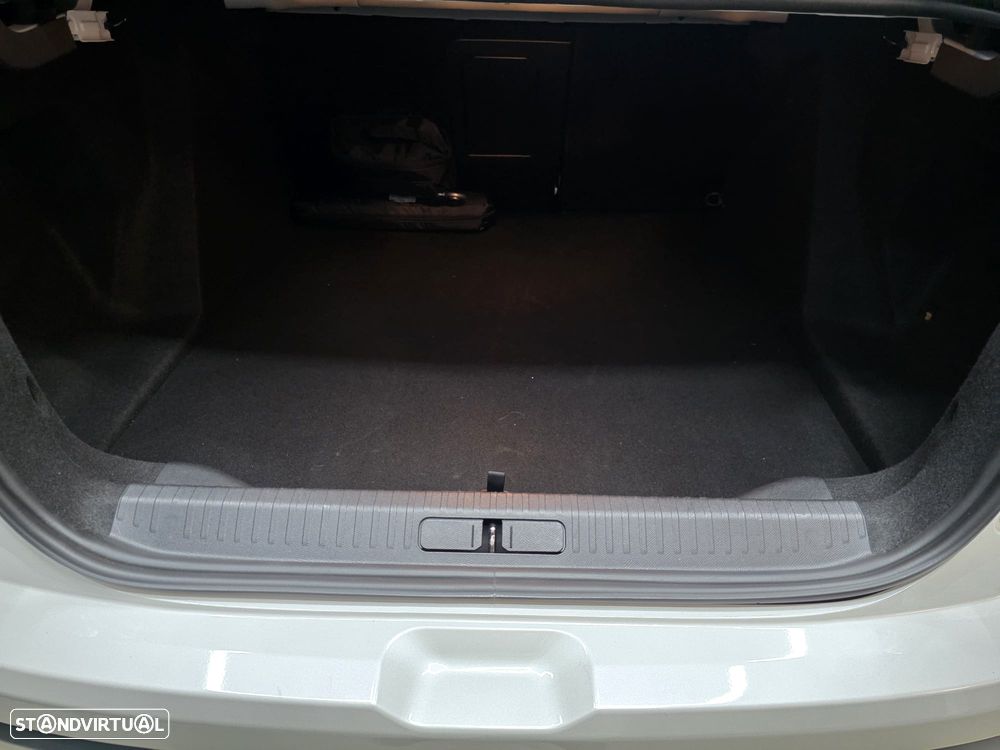 Citroën e-C4 X Shine Pack - 14