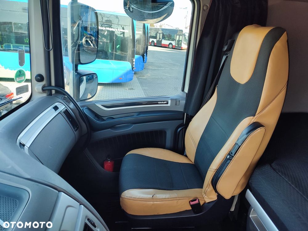DAF XF 530 FT / STANDARD / SUPER SPACE CAB / TRAXON / - 20