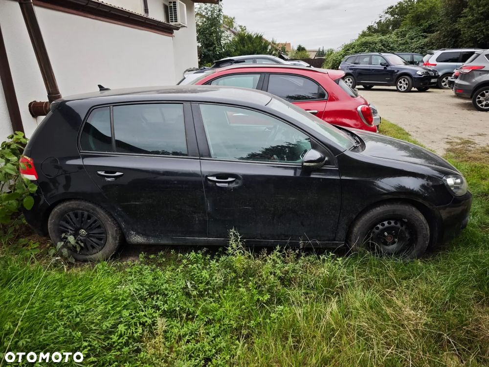 Volkswagen Golf VI 1.6 TDI BlueMot Comfortline DSG - 2