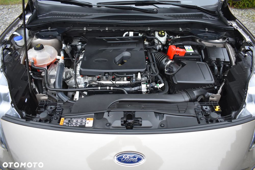 Ford Kuga 1.5 EcoBoost ST-LINE X - 40