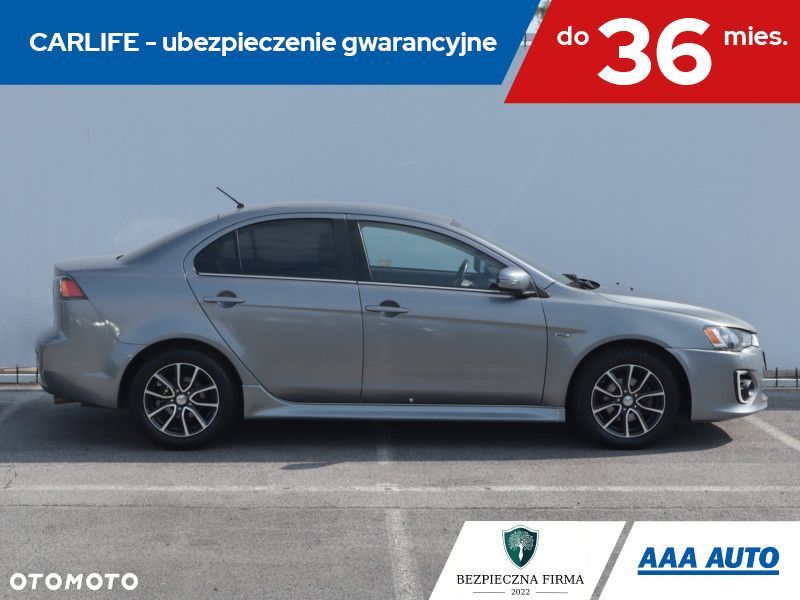 Mitsubishi Lancer - 8