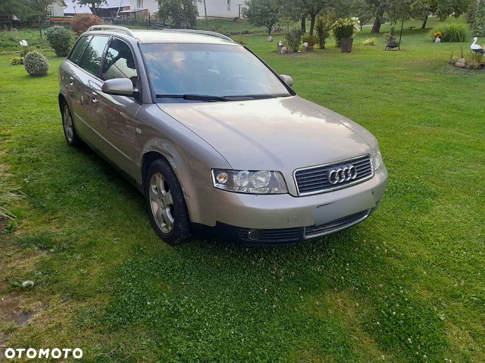 Audi A4 Avant - 1