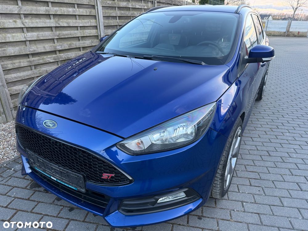 Ford Focus ST - 26