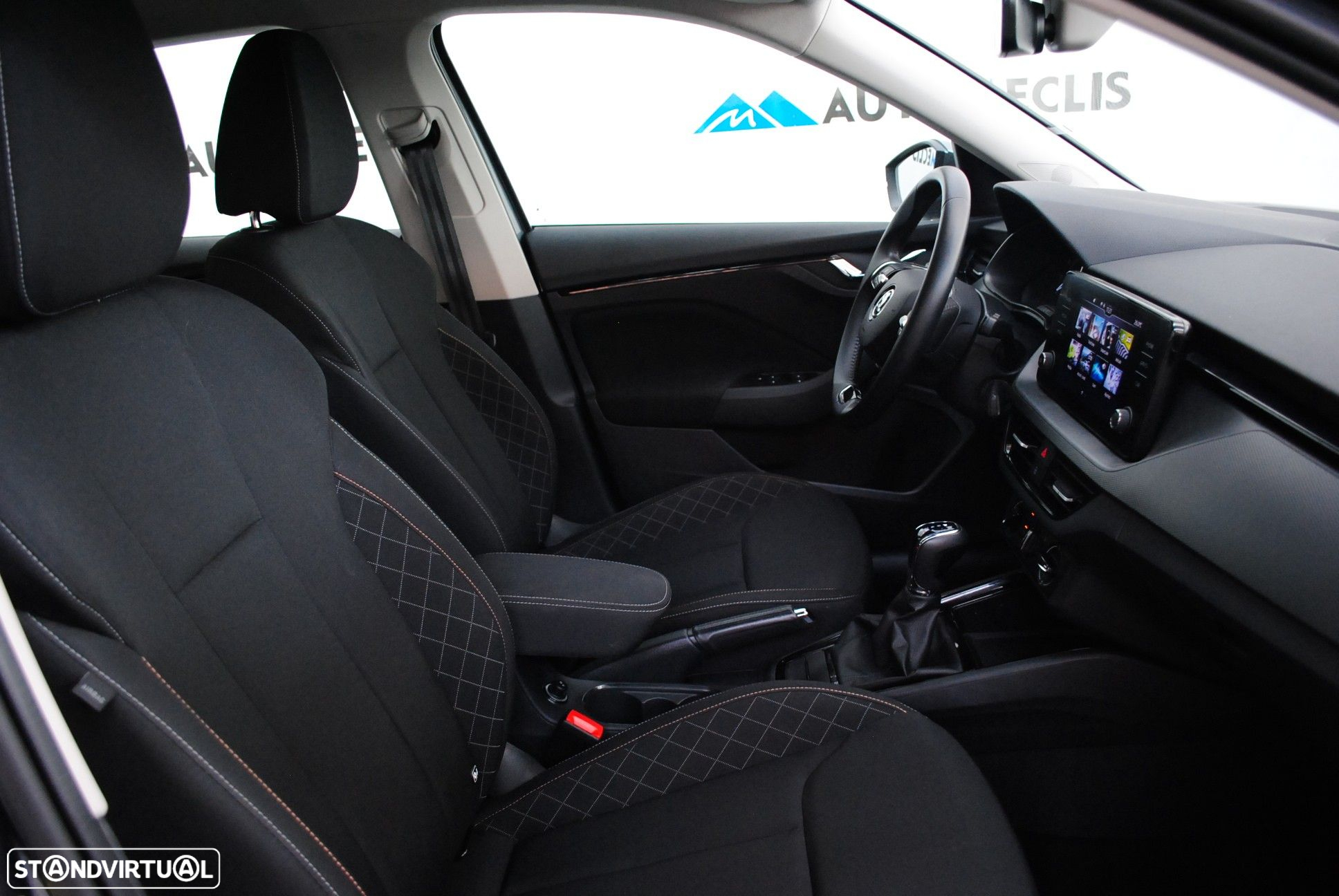 Skoda Kamiq 1.0 TSI Ambition DSG - 26