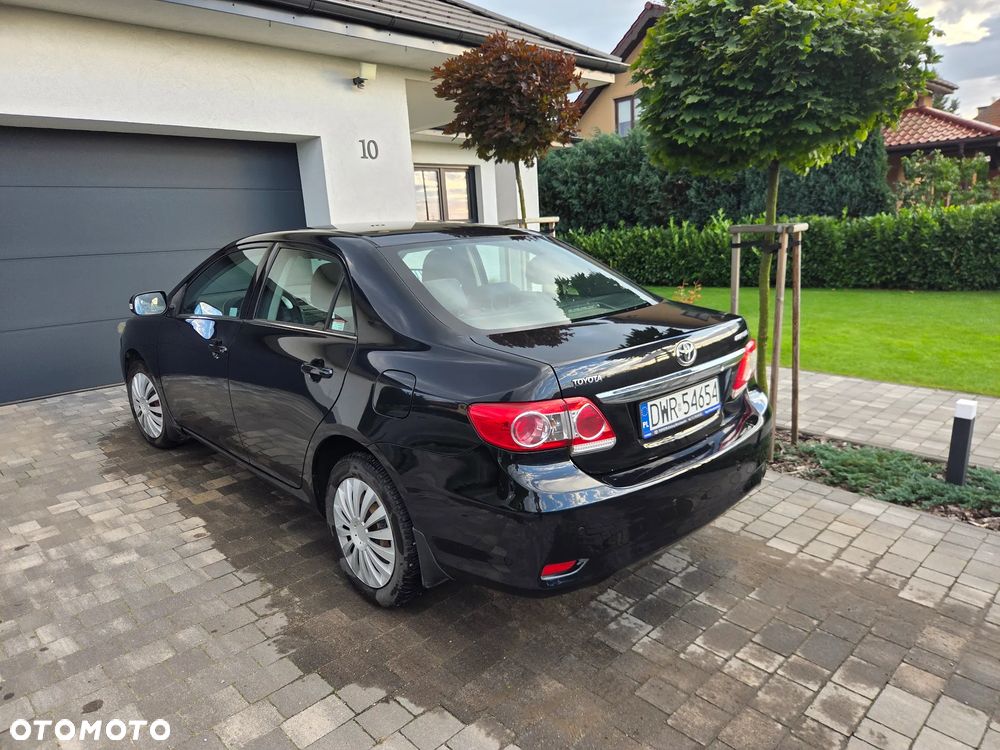Toyota Corolla 1.6 Premium - 5