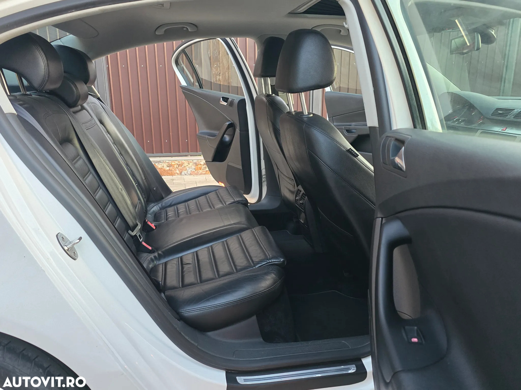Volkswagen Passat - 6