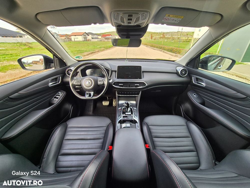 MG EHS ver-1-5t--gdi-phev-luxury - 7
