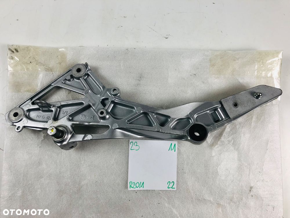 Honda Hornet 600 09-12 set podnóżek prawy - 8