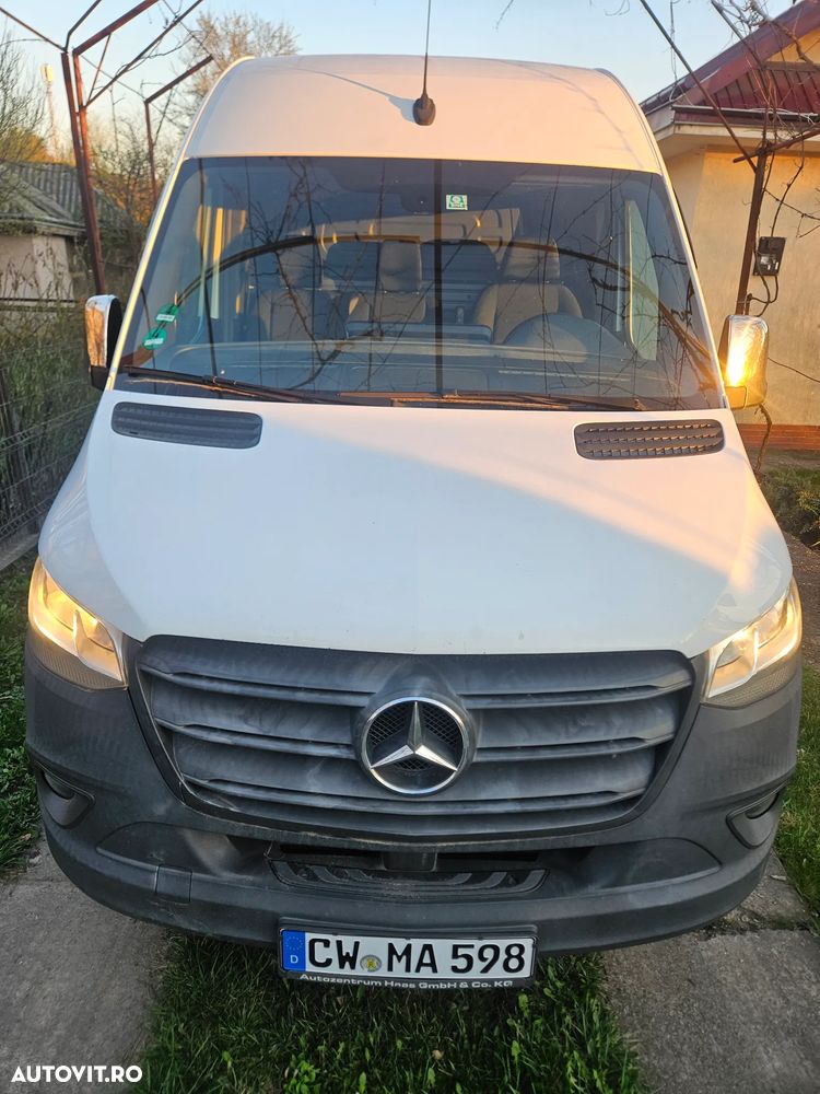 Mercedes-Benz Sprinter - 15